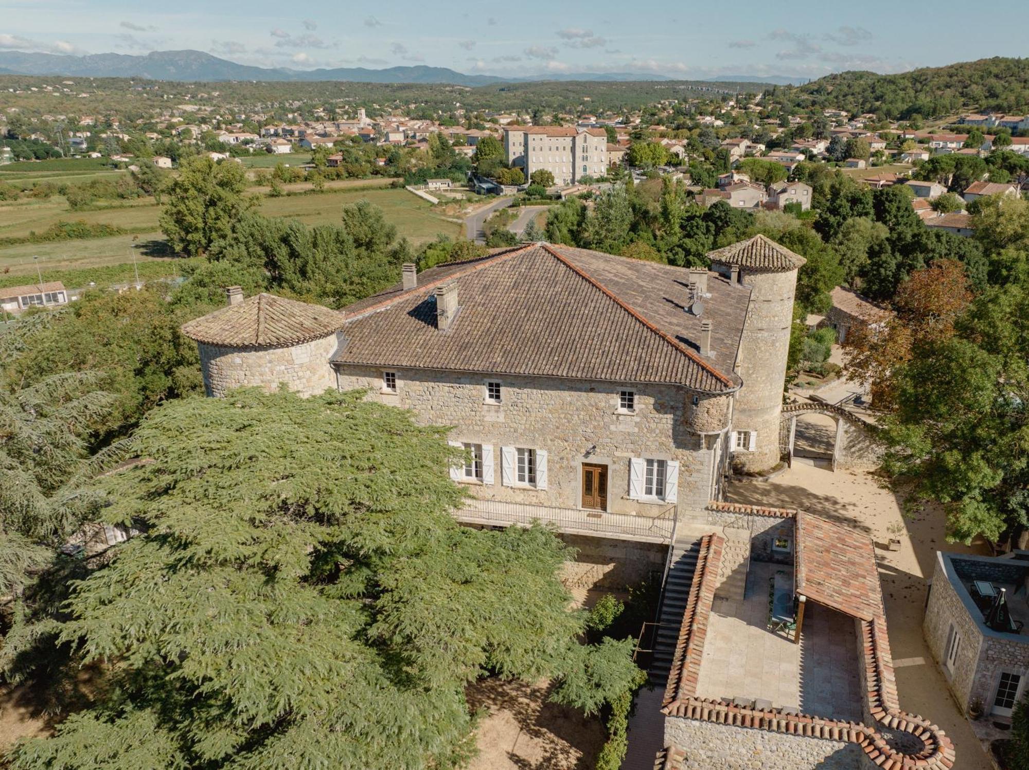 Chateau De Chaussy Ruoms Exterior photo