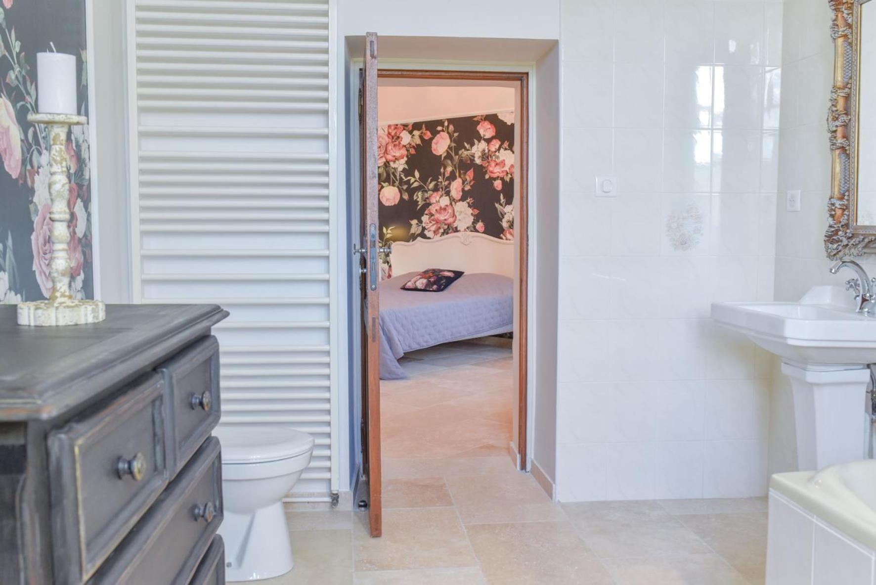 Chateau De Chaussy Ruoms Room photo